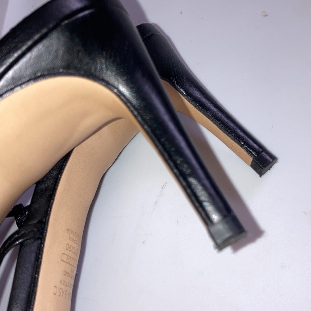 Zara  Heeled Strappy Sandals - Picture 6 of 10